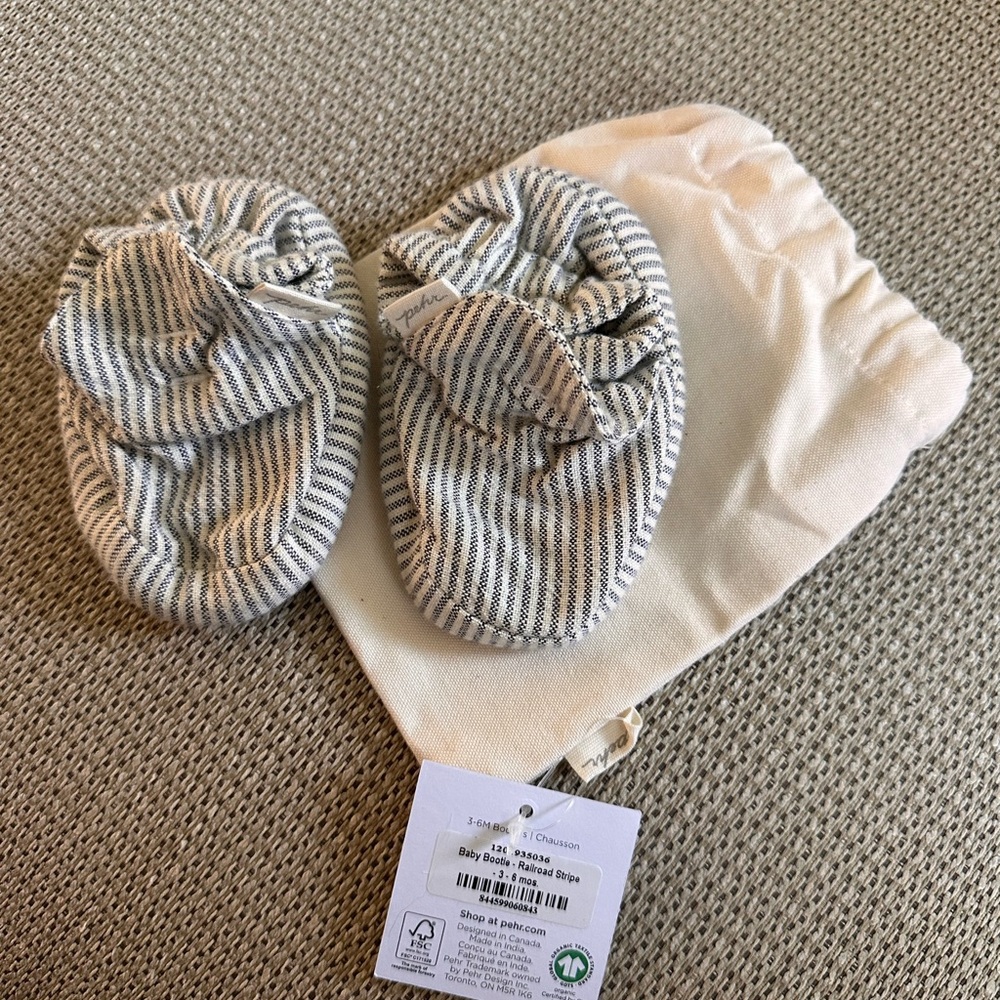 Pehr Railroad Bootie 3-6M with Storage Pouch NWT